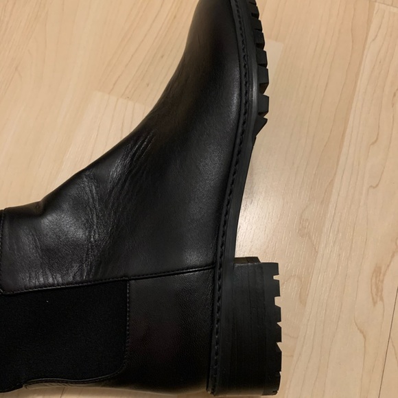 Stuart Weitzman SW 5050 City Boots Black - Picture 10 of 10